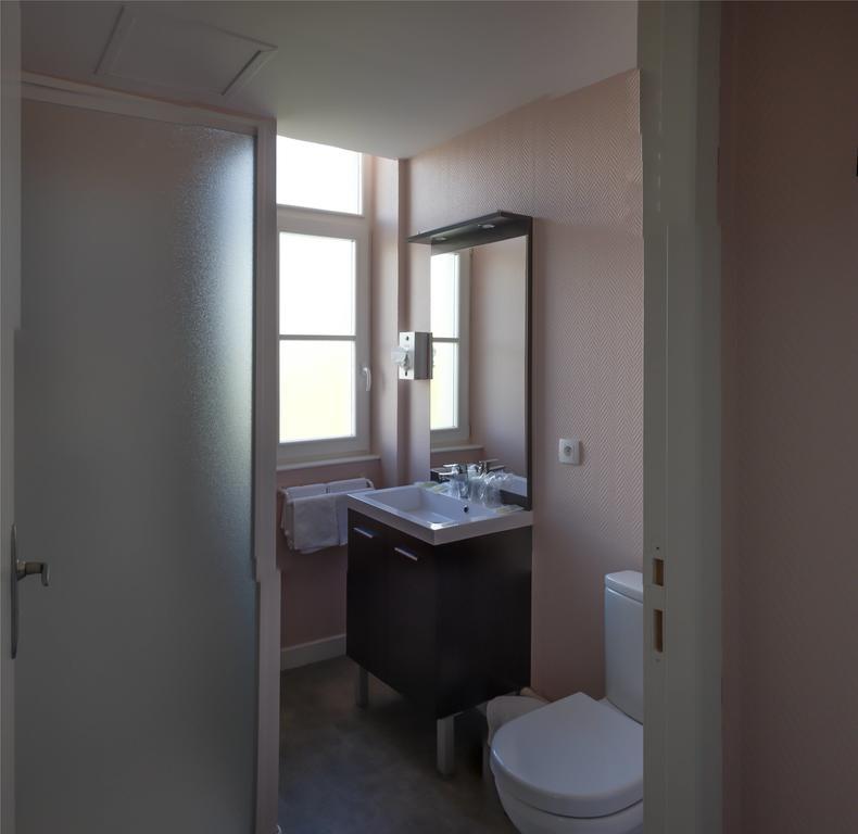 Hôtel Castel Regina à Châtel-Guyon Chambre photo