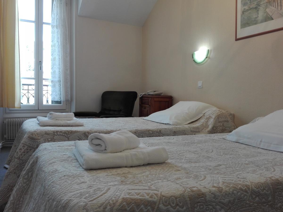 Hôtel Castel Regina à Châtel-Guyon Extérieur photo