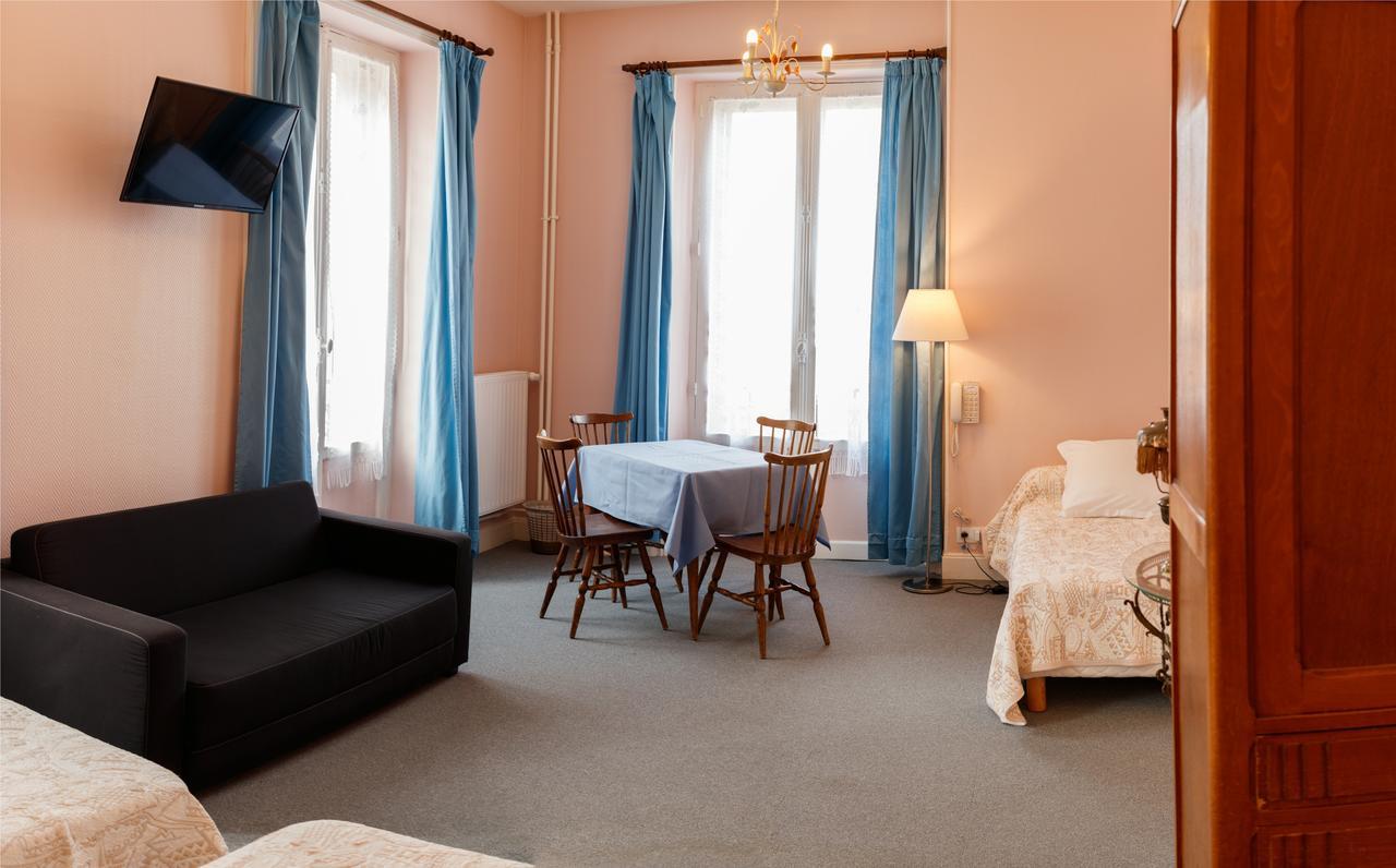 Hôtel Castel Regina à Châtel-Guyon Extérieur photo